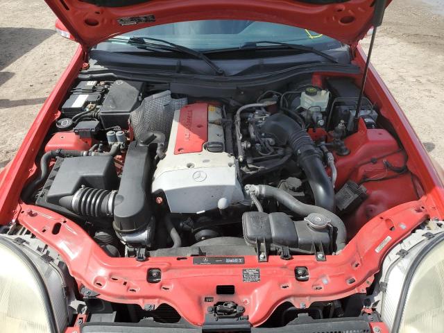 WDBKK49F63F283537 - 2003 MERCEDES-BENZ SLK 230 KOMPRESSOR RED photo 11