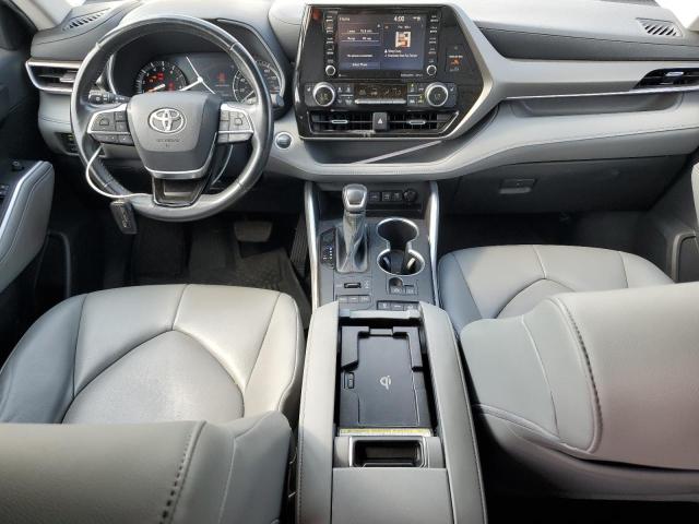 5TDGZRBH5LS055122 - 2020 TOYOTA HIGHLANDER XLE SILVER photo 8