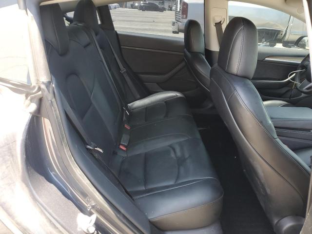 5YJ3E1ECXNF318935 - 2022 TESLA MODEL 3 灰色 照片 10