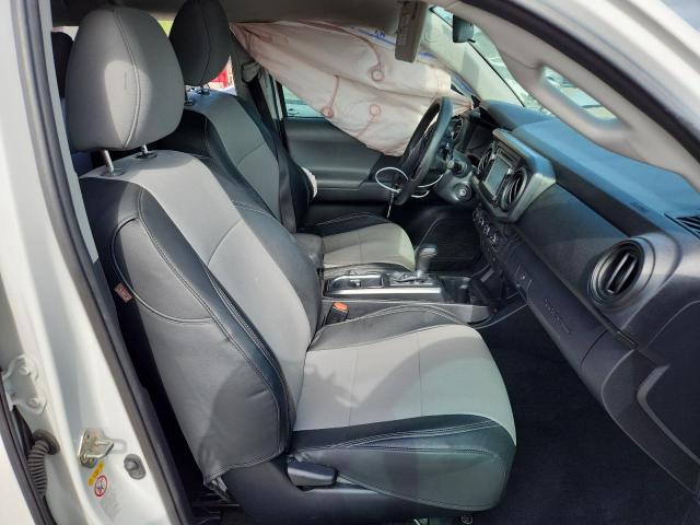 3TMCZ5ANXKM277748 - 2019 TOYOTA TACOMA DOUBLE CAB Beyaz fotoğraf 7