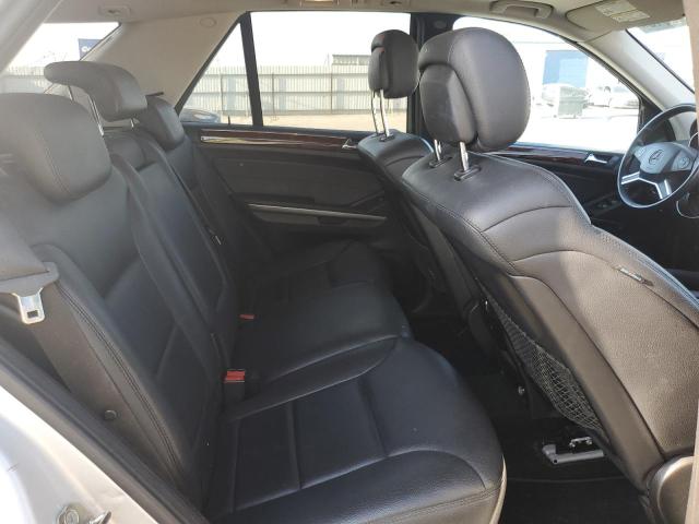 4JGBB8GB5AA562637 - 2010 MERCEDES-BENZ ML 350 4MATIC SILVER photo 11