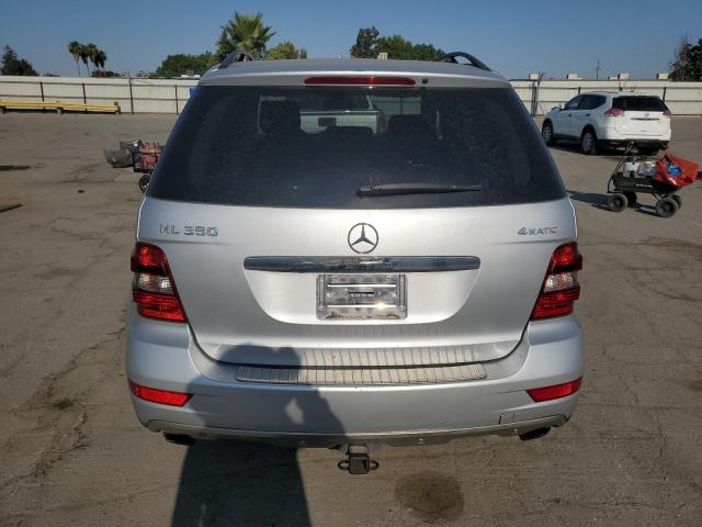 4JGBB8GB5AA562637 - 2010 MERCEDES-BENZ ML 350 4MATIC SILVER photo 6