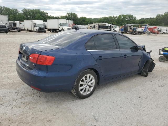 3VWD07AJ8EM328267 - 2014 VOLKSWAGEN JETTA SE BLUE photo 3