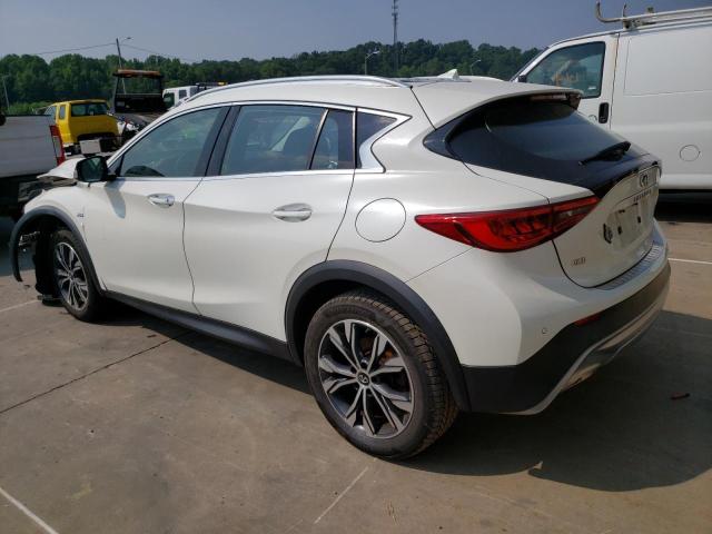 SJKCH5CR9HA038939 - 2017 INFINITI QX30 BASE თეთრი ფოტო 2