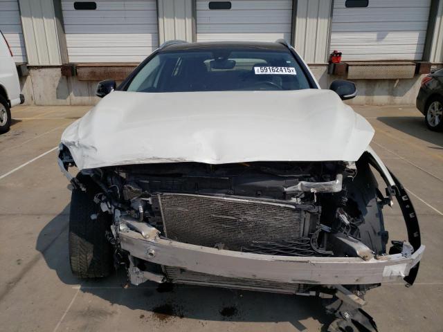 SJKCH5CR9HA038939 - 2017 INFINITI QX30 BASE თეთრი ფოტო 5