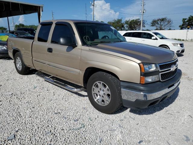 1GCEC19X97Z140217 - 2007 CHEVROLET SILVERADO C1500 CLASSIC GOLD photo 4