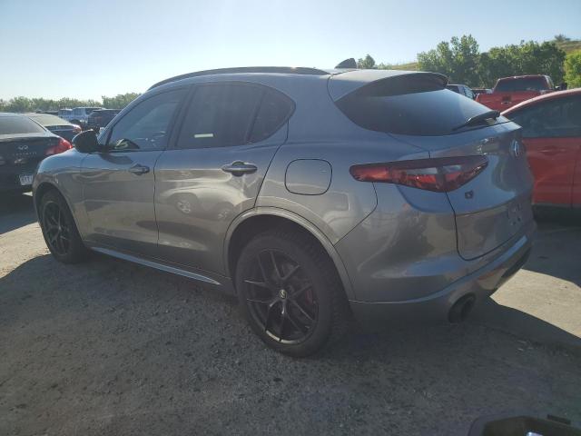 ZASPAKBN8L7C98543 - 2020 ALFA ROMEO STELVIO TI SILVER photo 2