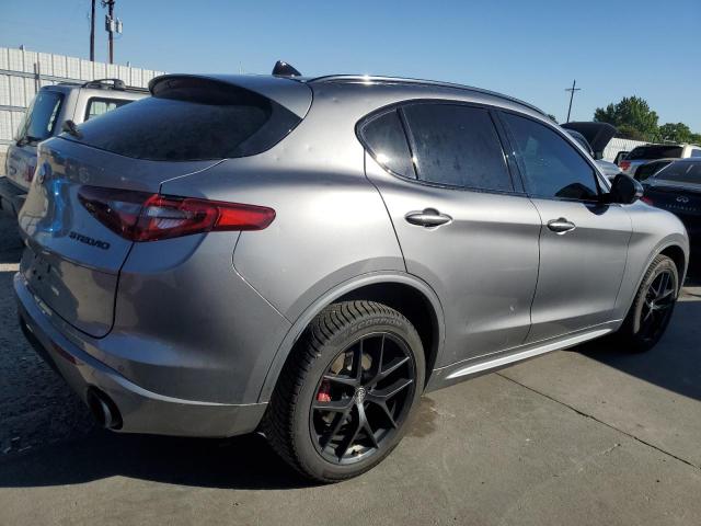 ZASPAKBN8L7C98543 - 2020 ALFA ROMEO STELVIO TI SILVER photo 3