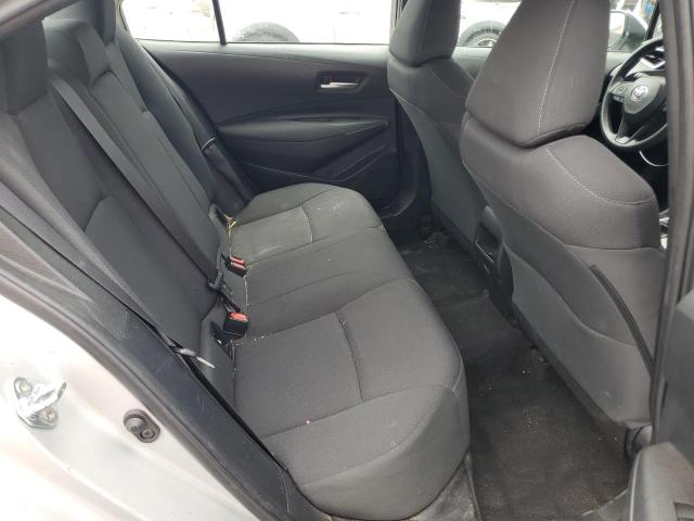 5YFEPMAE1MP219614 - 2021 TOYOTA COROLLA LE SILVER photo 10