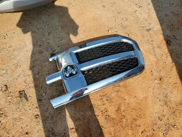 1C6RR7LG2NS236537 - 2022 RAM 1500 CLASS SLT ნაცრისფერი ფოტო 12