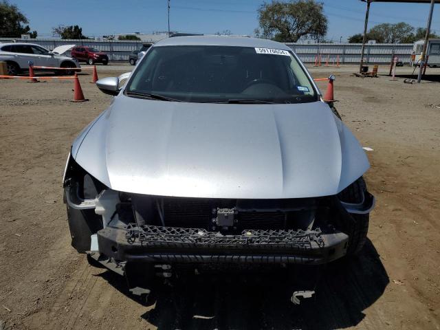 1VWDT7A31HC017374 - 2017 VOLKSWAGEN PASSAT R-LINE Gümüş foto 5