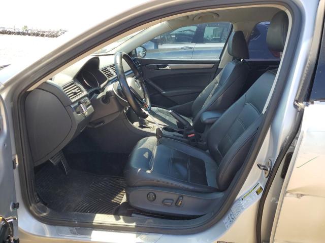 1VWDT7A31HC017374 - 2017 VOLKSWAGEN PASSAT R-LINE Gümüş foto 7