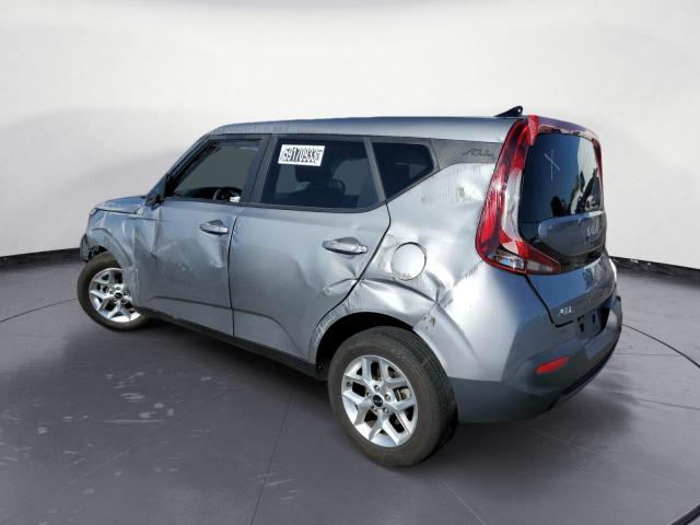 KNDJ23AUXN7827598 - 2022 KIA SOUL LX GRAY photo 2