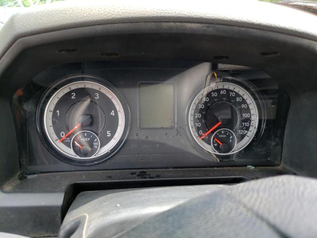 3C63RRHLXJG397209 - 2018 RAM 3500 SLT WHITE photo 9