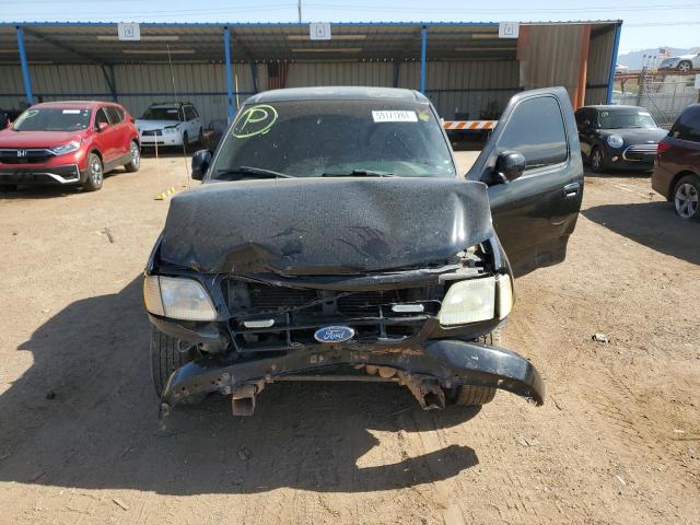 1FTRF17212KA55549 - 2002 FORD F150 BLACK photo 11