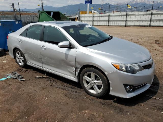 4T1BF1FK4CU131253 - 2012 TOYOTA CAMRY BASE SILVER photo 4