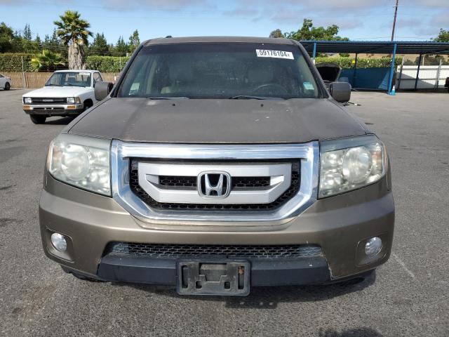 5FNYF3H46AB002560 - 2010 HONDA PILOT EX TAN photo 5