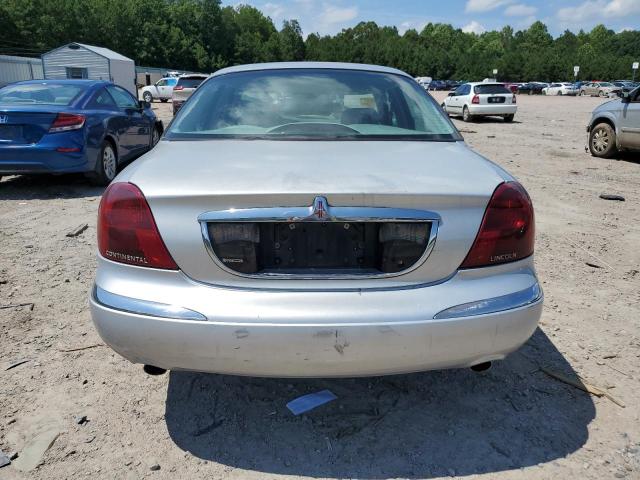 1LNFM97V0WY714415 - 1998 LINCOLN CONTINENTA SILVER photo 6