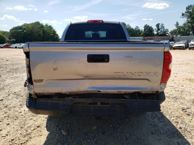5TFRM5F11FX087979 - 2015 TOYOTA TUNDRA DOUBLE CAB SR/SR5 SILVER photo 6