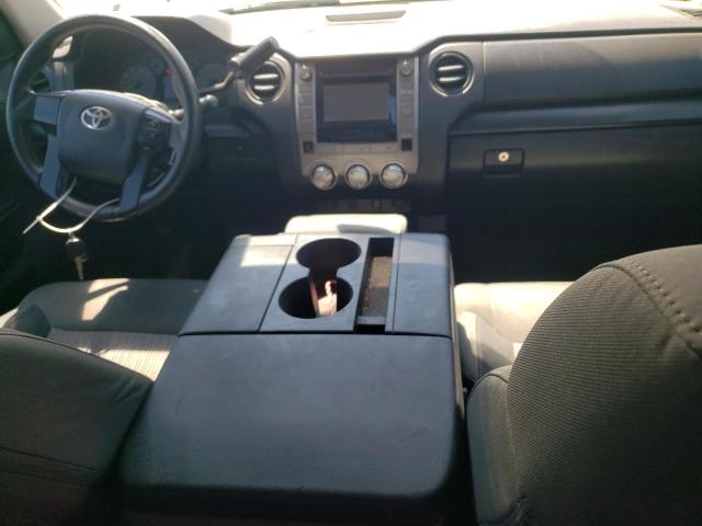 5TFRM5F11FX087979 - 2015 TOYOTA TUNDRA DOUBLE CAB SR/SR5 SILVER photo 8