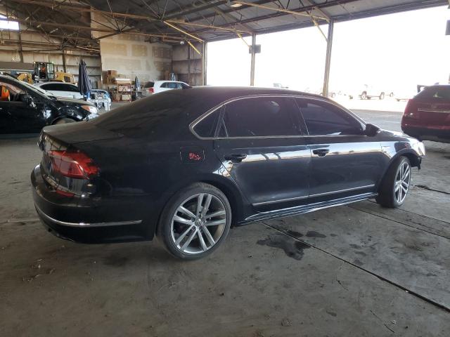 1VWDT7A33HC025878 - 2017 VOLKSWAGEN PASSAT R-LINE Schwarz Foto 3