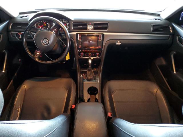 1VWDT7A33HC025878 - 2017 VOLKSWAGEN PASSAT R-LINE Schwarz Foto 8