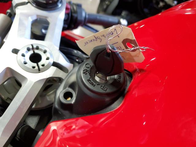 ZDMDAGWWXRB007885 - 2024 DUCATI PANIGALE V4S RED photo 8