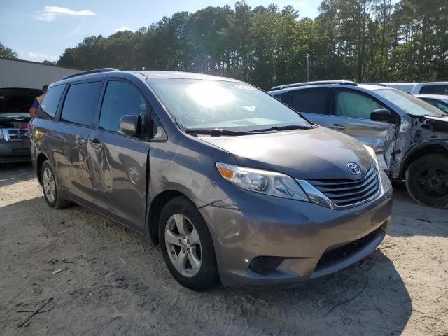 5TDKK3DCXFS555312 - 2015 TOYOTA SIENNA LE GRAY photo 4