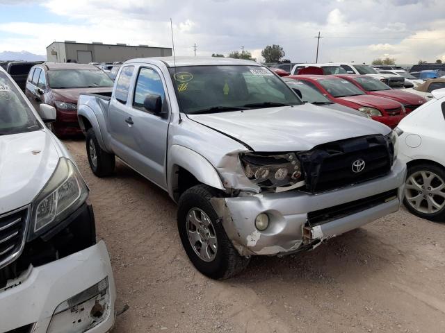 5TETU62N55Z112037 - 2005 TOYOTA TACOMA PRERUNNER ACCESS CAB WHITE photo 4