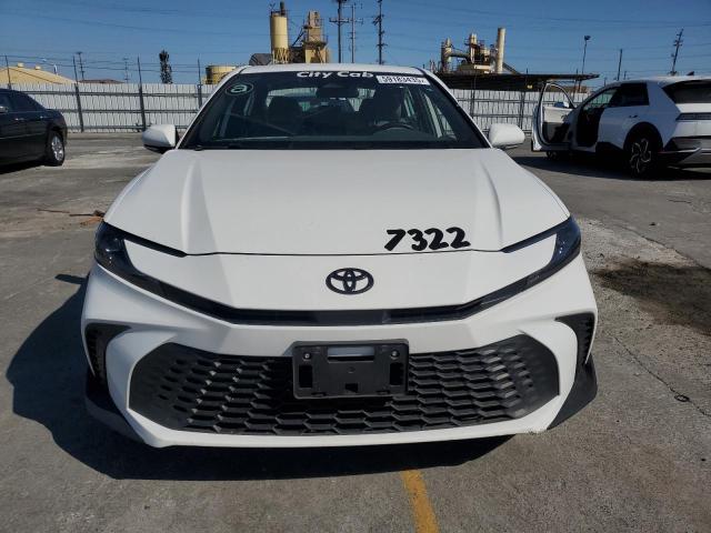 4T1DAACK0SU028132 - 2025 TOYOTA CAMRY XSE 白色 照片 5