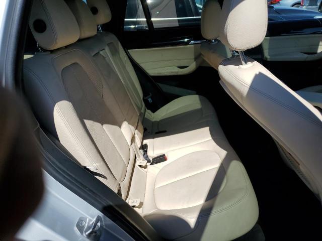 WBXHT3C38J5K25632 - 2018 BMW X1 XDRIVE28I SILVER photo 11