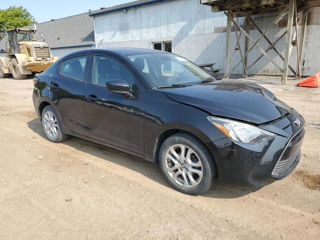 3MYDLBYV1JY327150 - 2018 TOYOTA YARIS IA BLACK photo 4