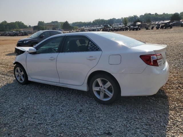4T1BF1FK7CU129819 - 2012 TOYOTA CAMRY BASE Белый фото 2