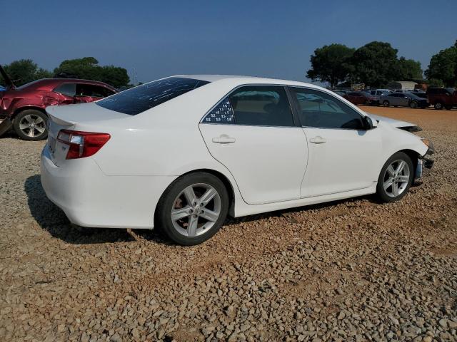 4T1BF1FK7CU129819 - 2012 TOYOTA CAMRY BASE Белый фото 3