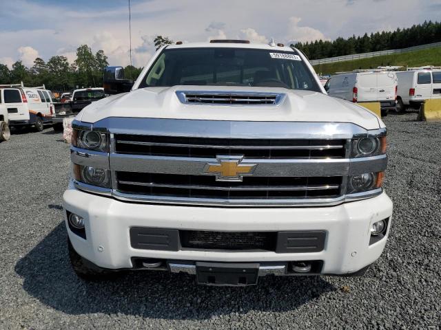 1GC4KYEY3KF174234 - 2019 CHEVROLET SILVERADO K3500 HIGH COUNTRY WHITE photo 5