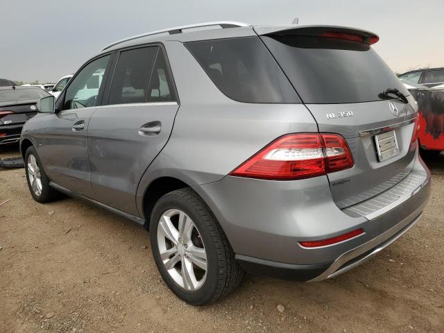 4JGDA5HBXCA010983 - 2012 MERCEDES-BENZ ML 350 4MATIC SILVER photo 2