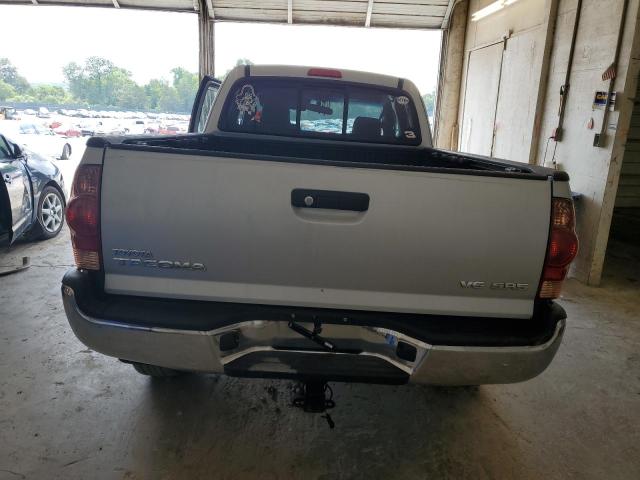 5TEUU42N85Z085179 - 2005 TOYOTA TACOMA ACCESS CAB ვერცხლისფერი ფოტო 6