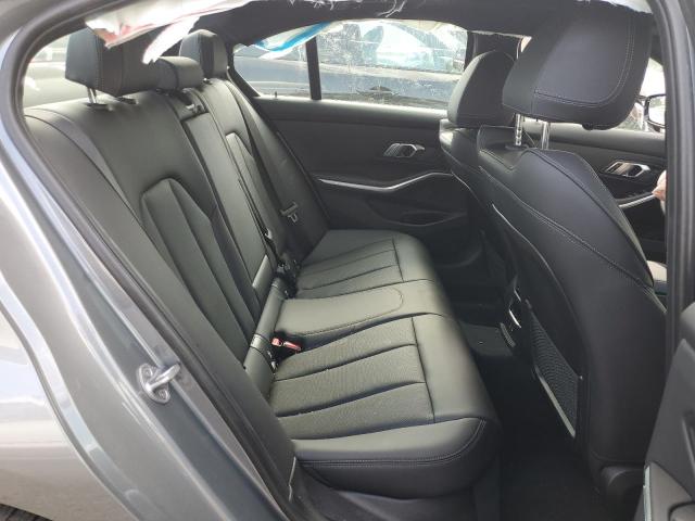 3MW89FF08P8D28556 - 2023 BMW 330XI GRAY photo 10