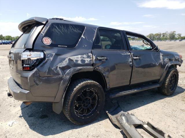 JTEBU5JR5H5455606 - 2017 TOYOTA 4RUNNER SR5/SR5 PREMIUM GRAY photo 3