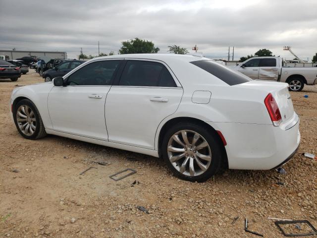 2C3CCAAG2GH313714 - 2016 CHRYSLER 300 LIMITED WHITE photo 2