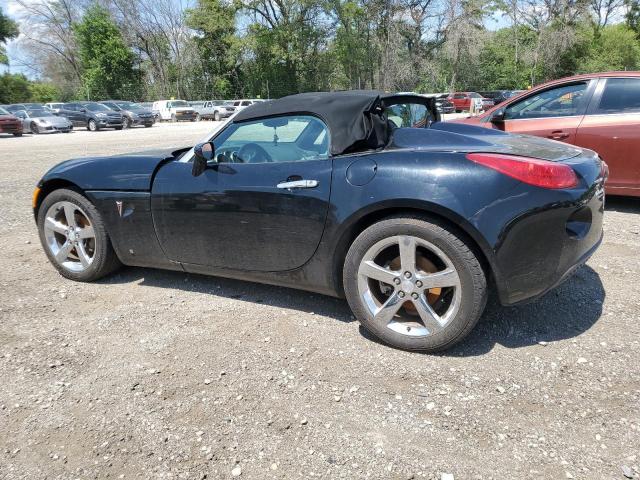 1G2MB33B06Y111303 - 2006 PONTIAC SOLSTICE BLACK photo 2