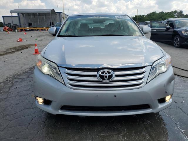 4T1BK3DB3BU395511 - 2011 TOYOTA AVALON BASE SILVER photo 5