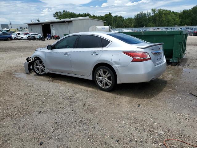 1N4BL3AP3DC913942 - 2013 NISSAN ALTIMA 3.5S SILVER photo 2