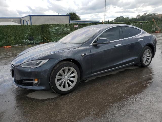 5YJSA1E20JF281290 - 2018 TESLA MODEL S ნაცრისფერი ფოტო 1