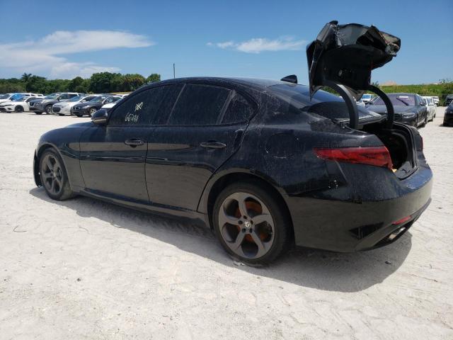 ZARFAEDN2H7539271 - 2017 ALFA ROMEO GIULIA Q4 黑色 照片 2