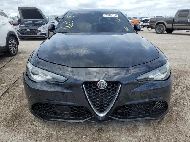 ZARFAEDN2H7539271 - 2017 ALFA ROMEO GIULIA Q4 黑色 照片 5