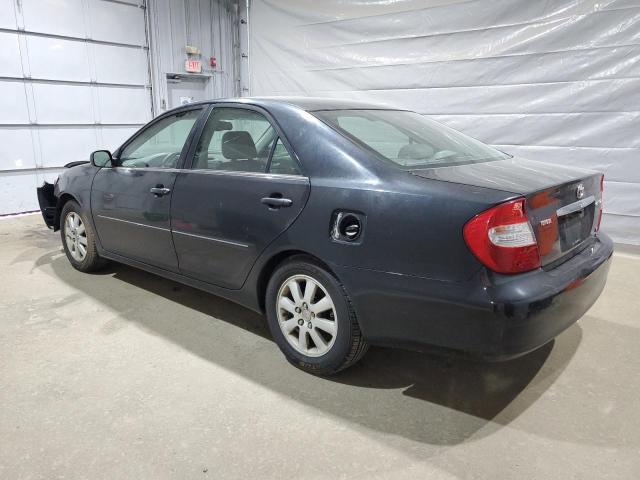 4T1BF30K12U012210 - 2002 TOYOTA CAMRY LE BLACK photo 2