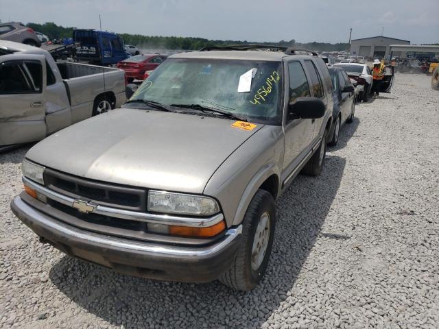 1GNDT13W812230199 - 2001 CHEVROLET BLAZER GOLD photo 9