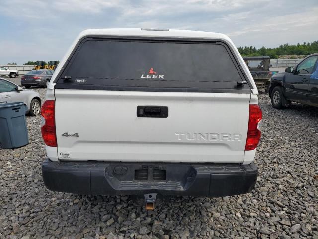 5TFCY5F18MX028256 - 2021 TOYOTA TUNDRA DOUBLE CAB SR/SR5 WHITE photo 6