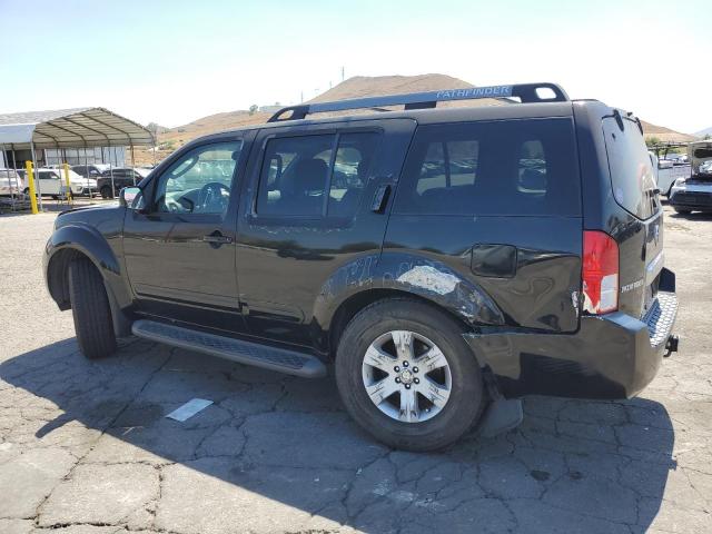 5N1AR18U25C741842 - 2005 NISSAN PATHFINDER LE BLACK photo 2